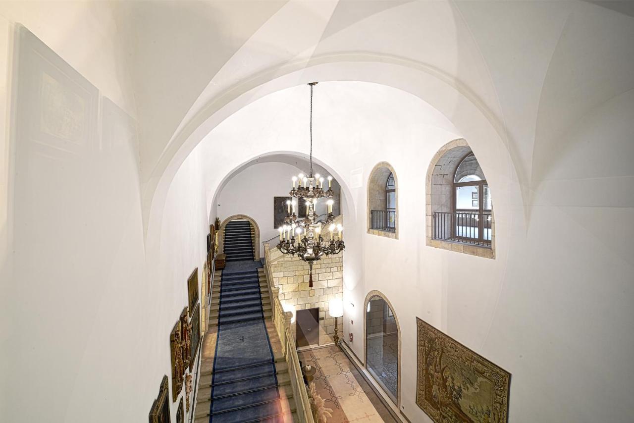 Parador De Turismo De León Exteriér fotografie Interior of the museum